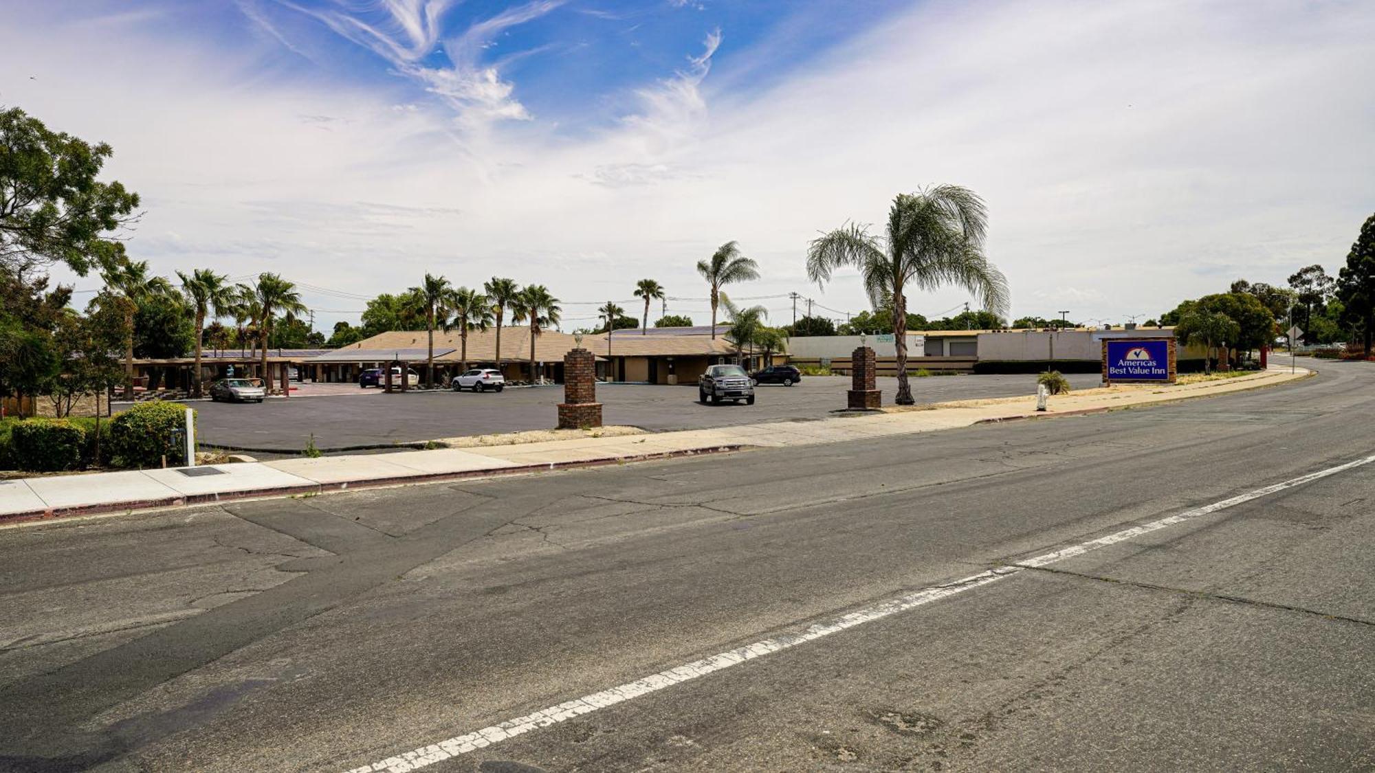 Americas Best Value Inn, Antioch Bagian luar foto