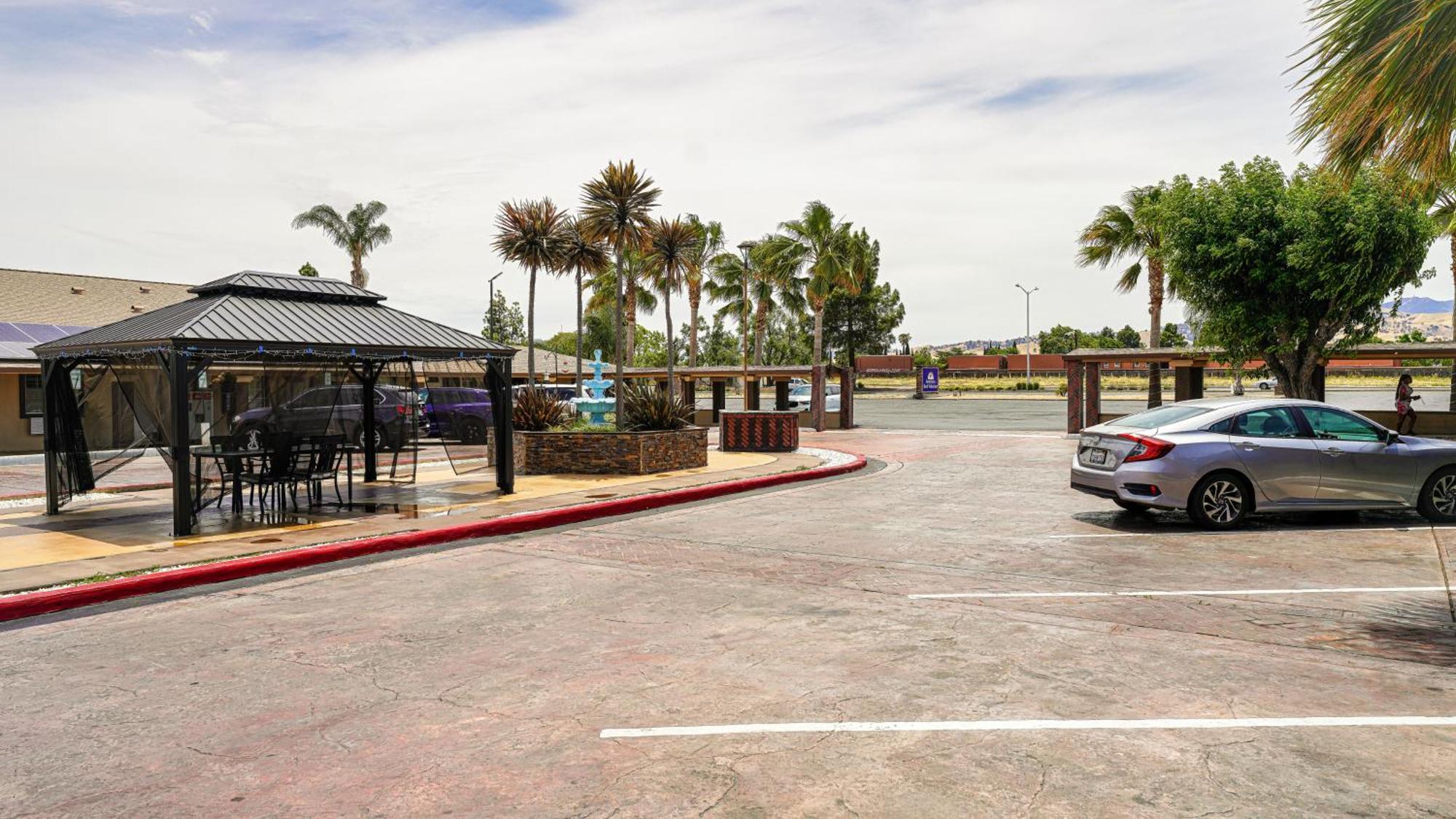 Americas Best Value Inn, Antioch Bagian luar foto