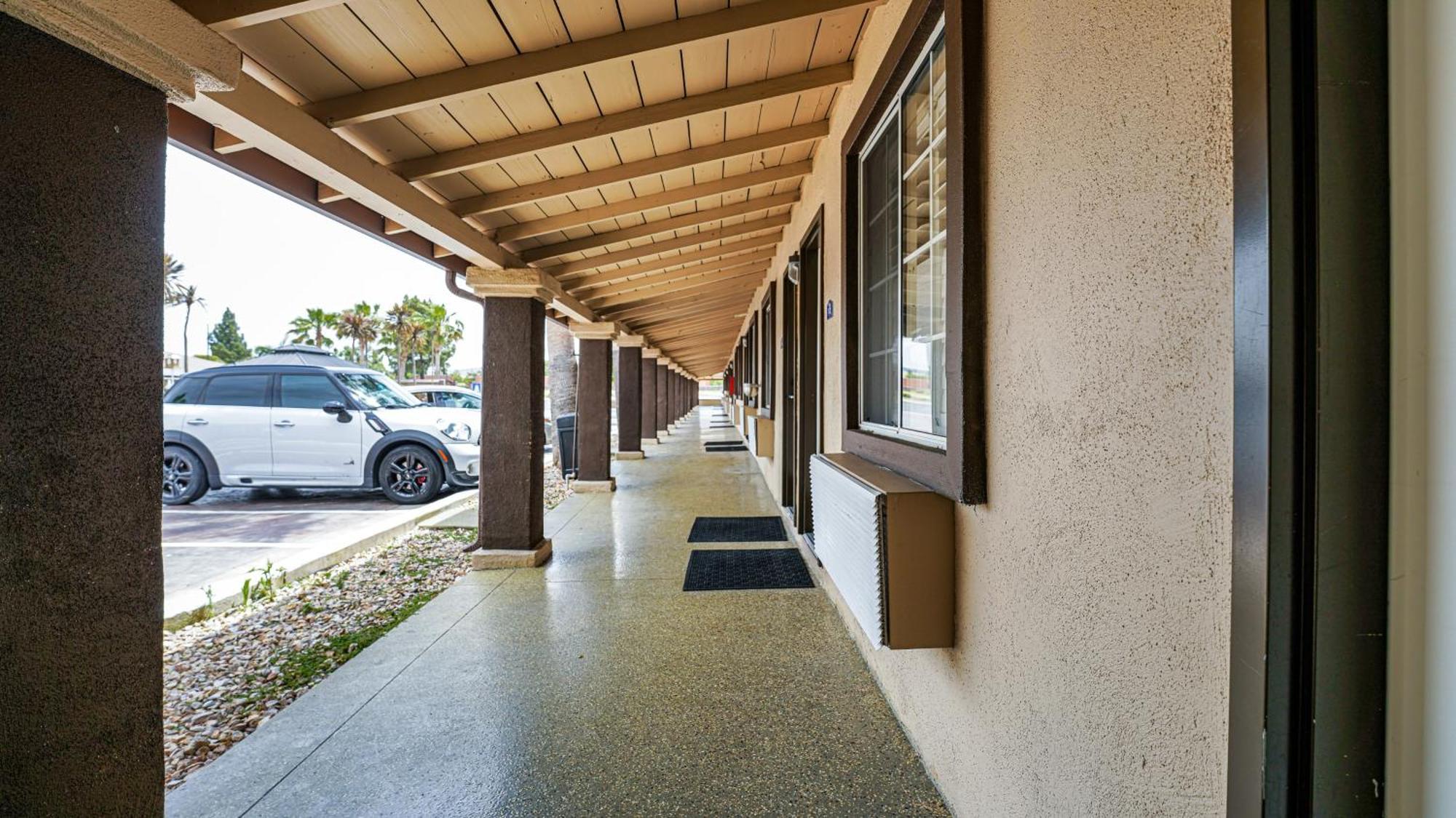 Americas Best Value Inn, Antioch Bagian luar foto
