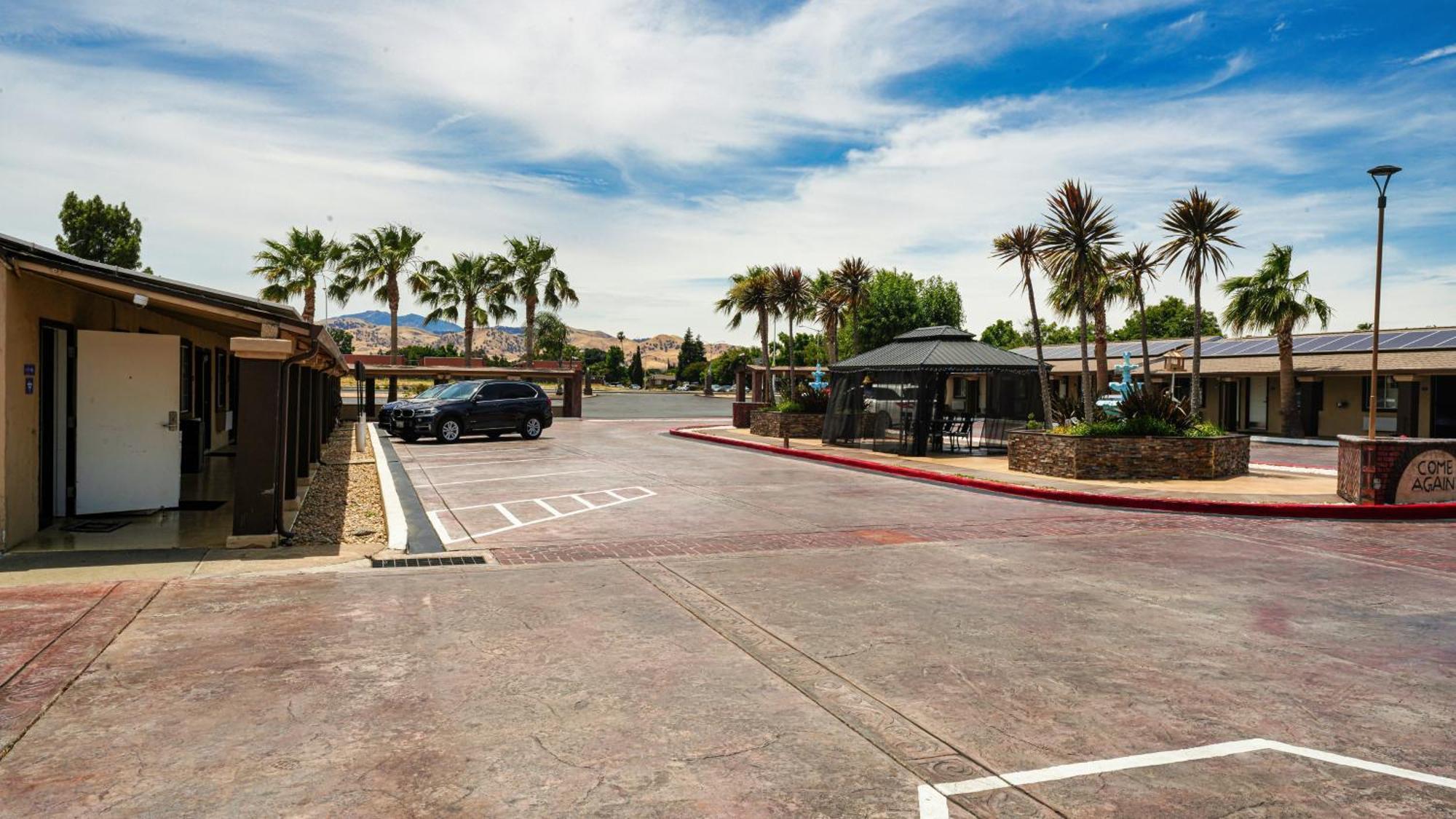 Americas Best Value Inn, Antioch Bagian luar foto