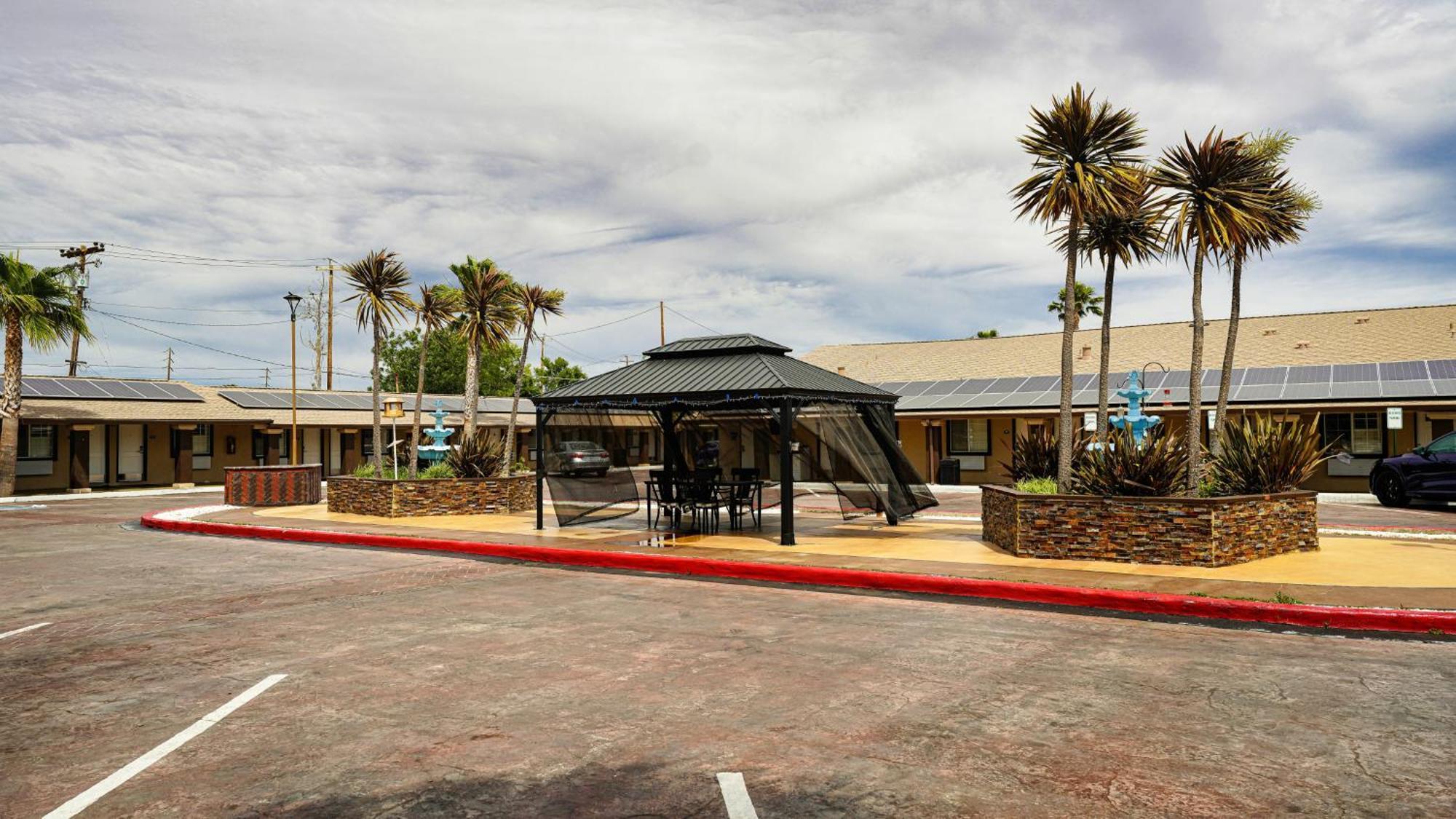 Americas Best Value Inn, Antioch Bagian luar foto