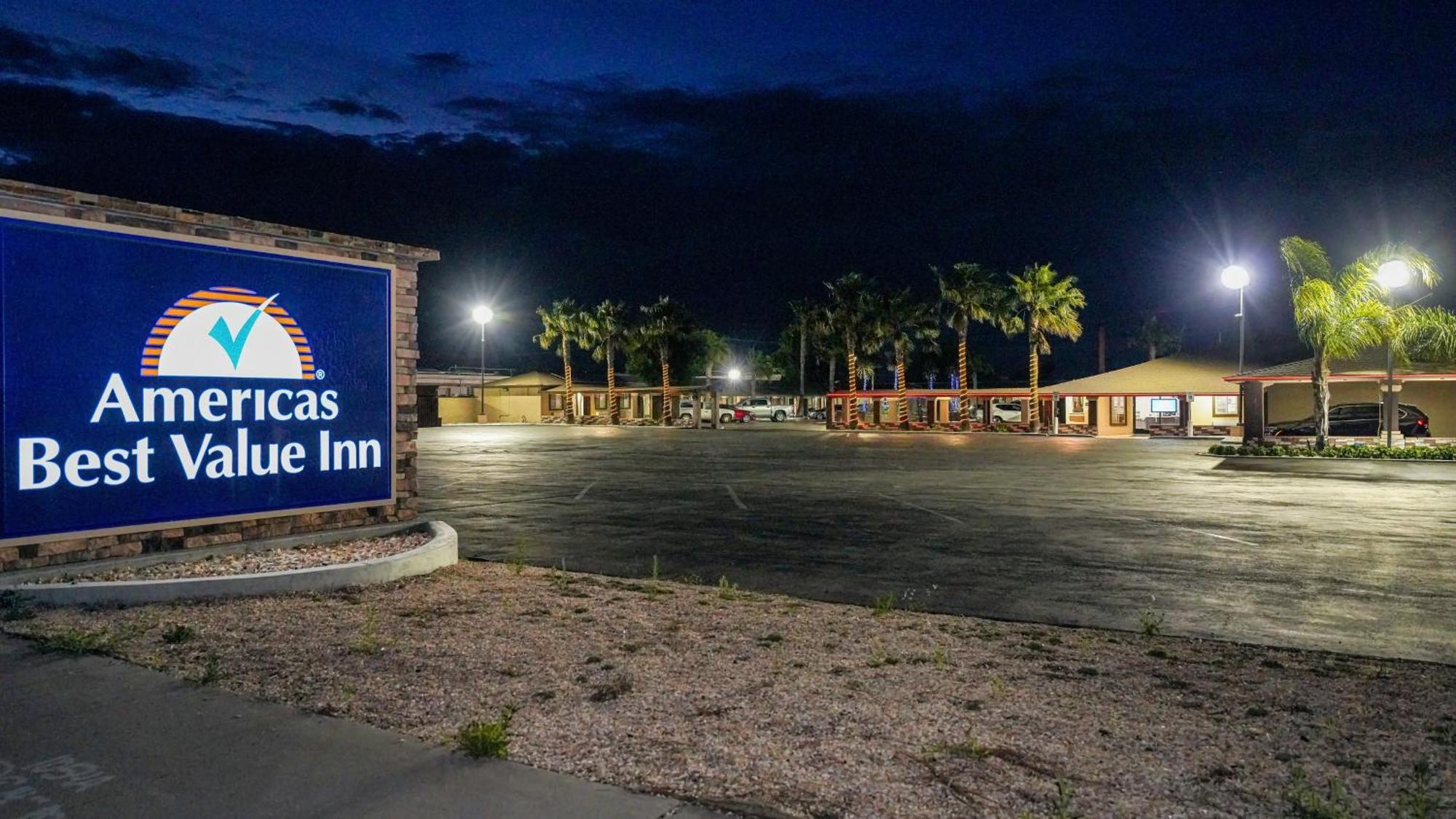 Americas Best Value Inn, Antioch Bagian luar foto