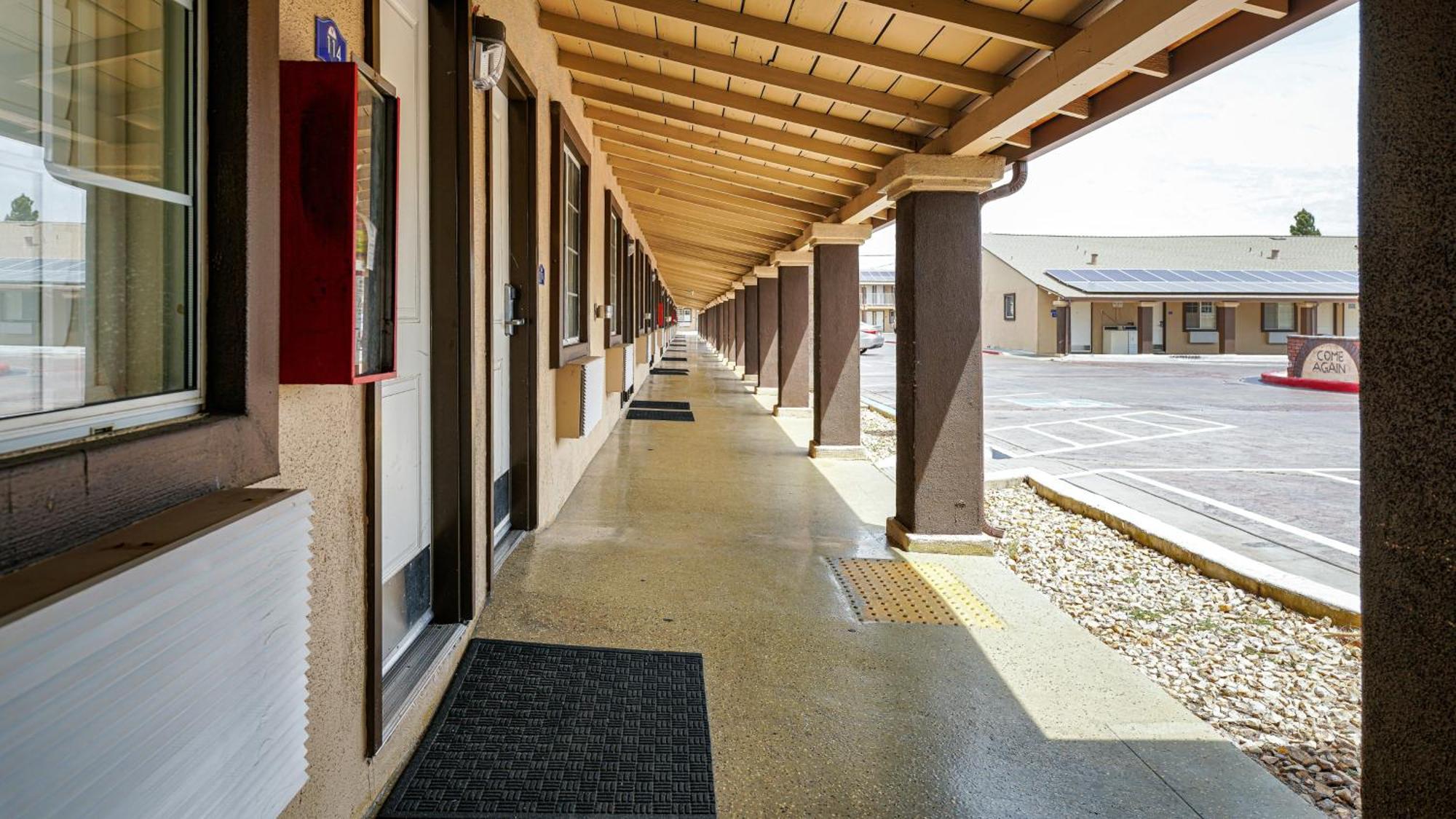 Americas Best Value Inn, Antioch Bagian luar foto