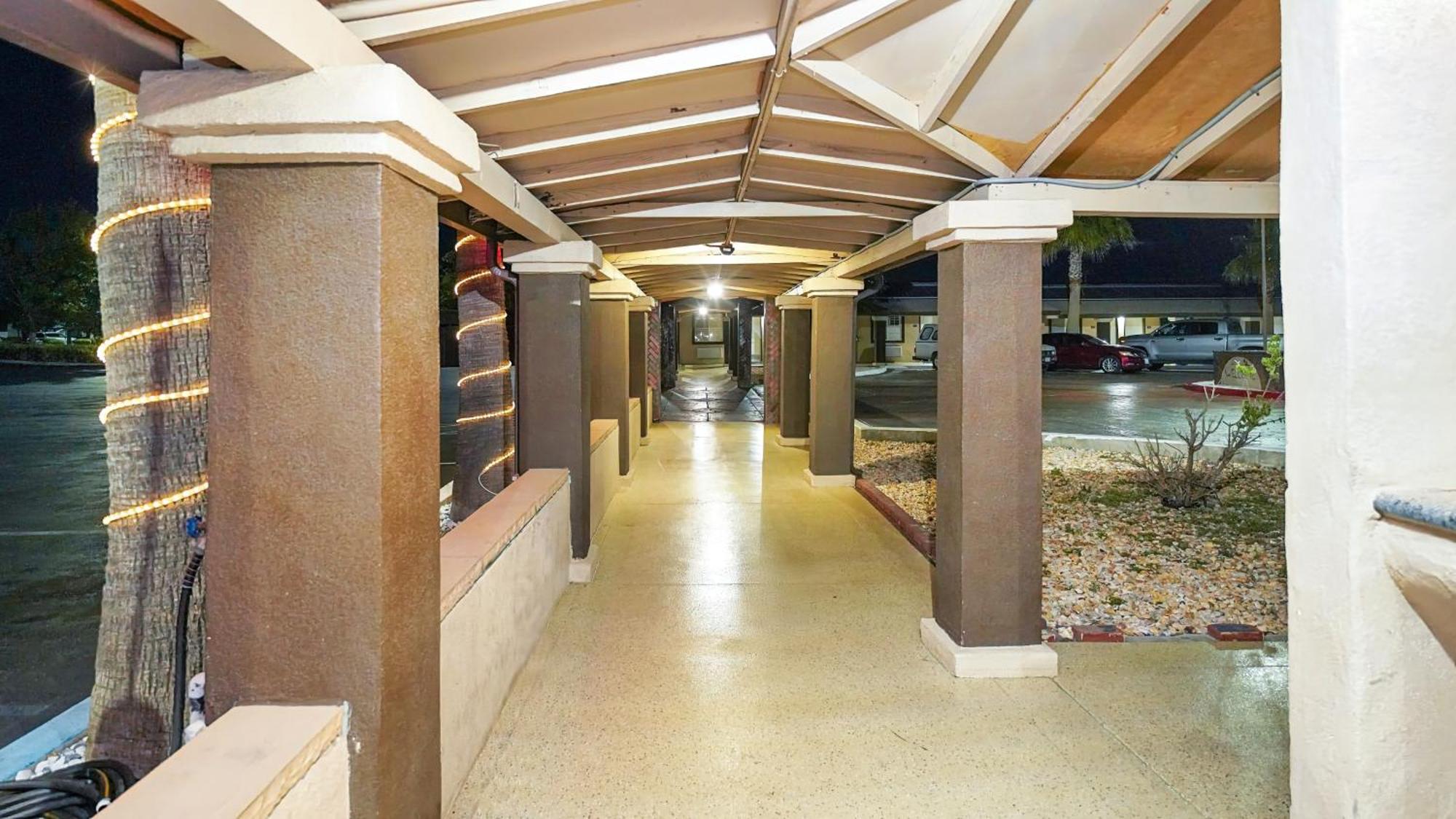 Americas Best Value Inn, Antioch Bagian luar foto